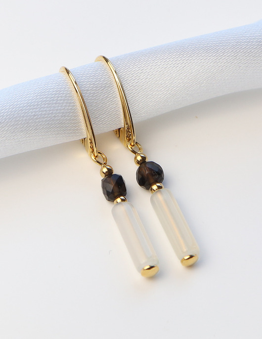 Kolczyki pozłacane - Kwarc Dymny, Biały Agat