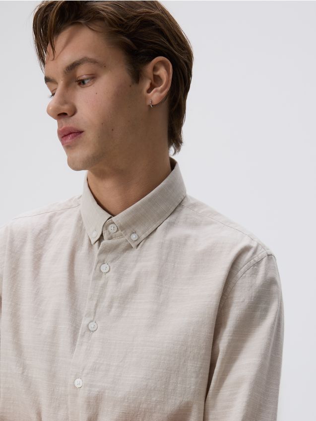 Reserved - Bawełniana koszula slim fit - beżowy
