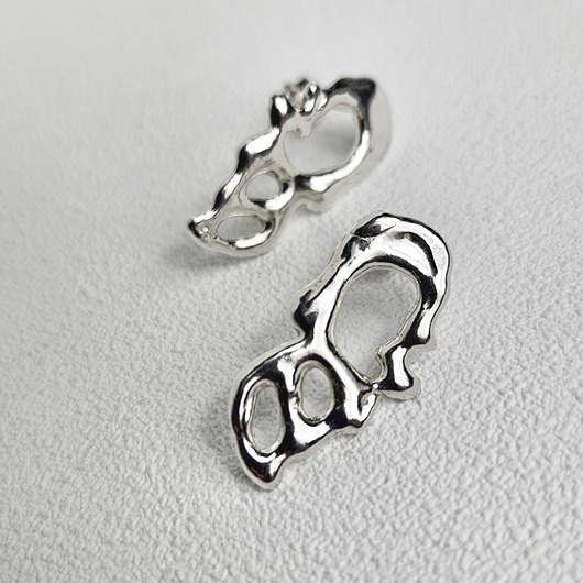 Ażurowe organiczne kolczyki srebrne SMUGI