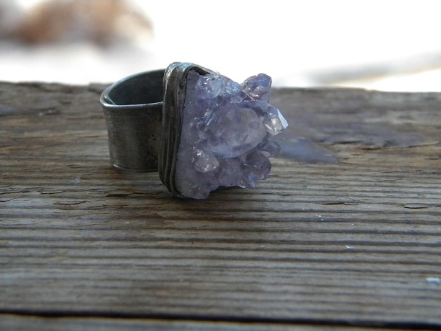 Surowy ametyst - pierścionek