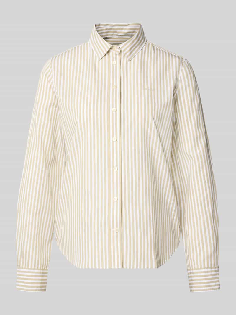 Bluzka o kroju regular fit ze wzorem w paski i wyhaftowanym logo