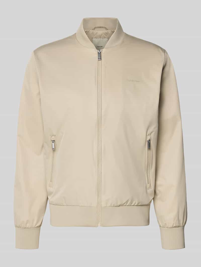 Kurtka bomberka z kieszeniami na zamek model 'MATTE'