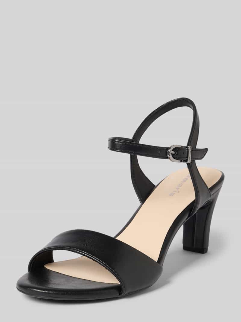 Sandały na obcasie z obcasami szpilkami