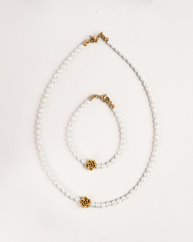 Bransoletka z pereł z różą Pearl & Rose