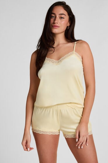 Hunkemöller Błyszczące welurowe szorty z koronką Żółty