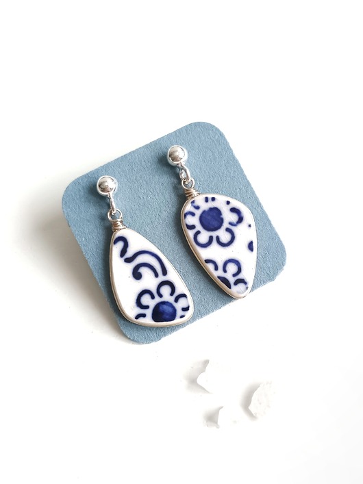 Kolczyki ceramiczne w kobaltowe kwiaty