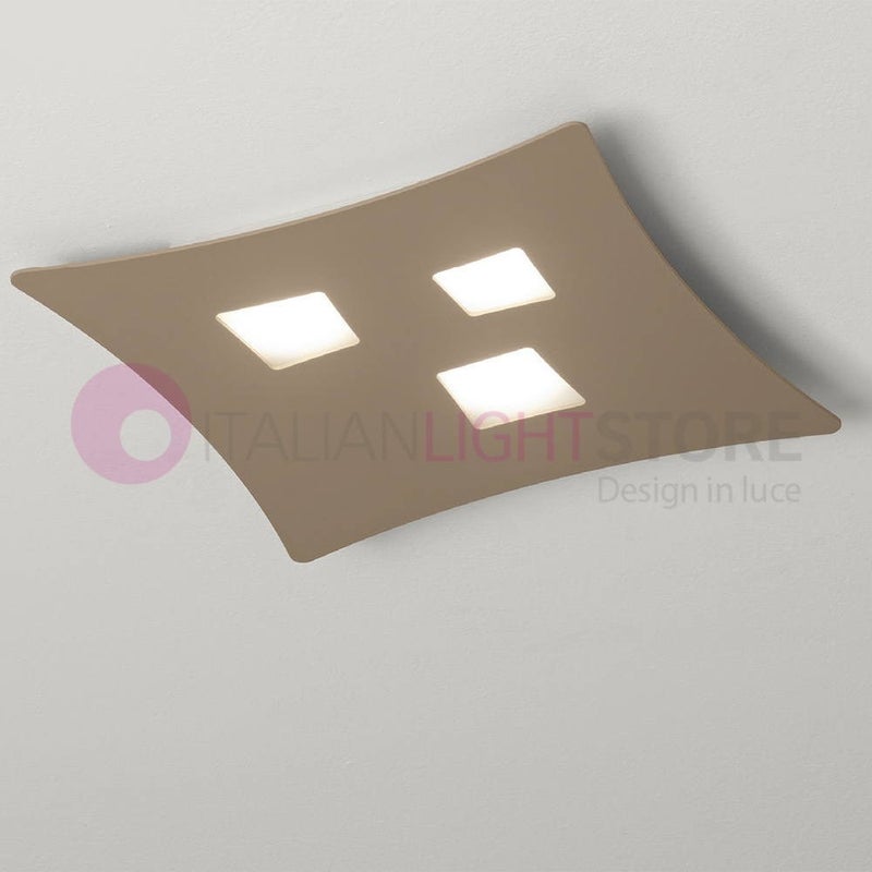 Nowoczesna lampa sufitowa Isotta GX53 w kolorze gołębiej szarości, 3 punkty świetlne, metalowa forma 40x44 cm, IP20, max 3x8 W, bez żarówek