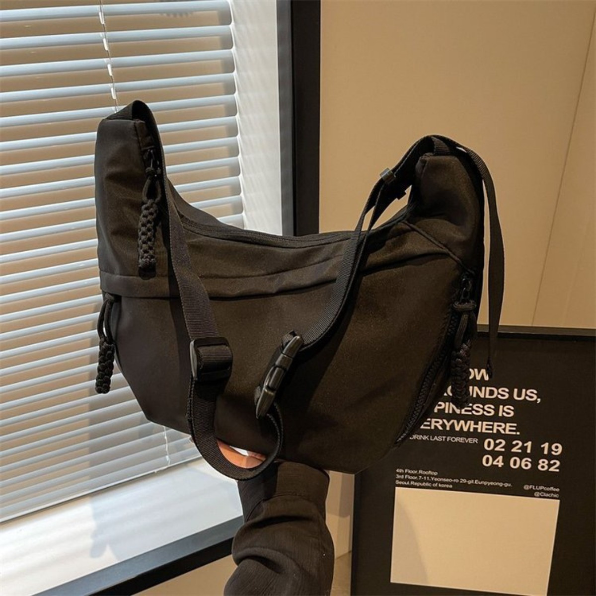 TEMU Damska torba crossbody z tkaniny Oxford – Czarna, codzienna torba na ramię z wieloma przegródkami, zapięciem na zamek błyskawiczny, odpinanym