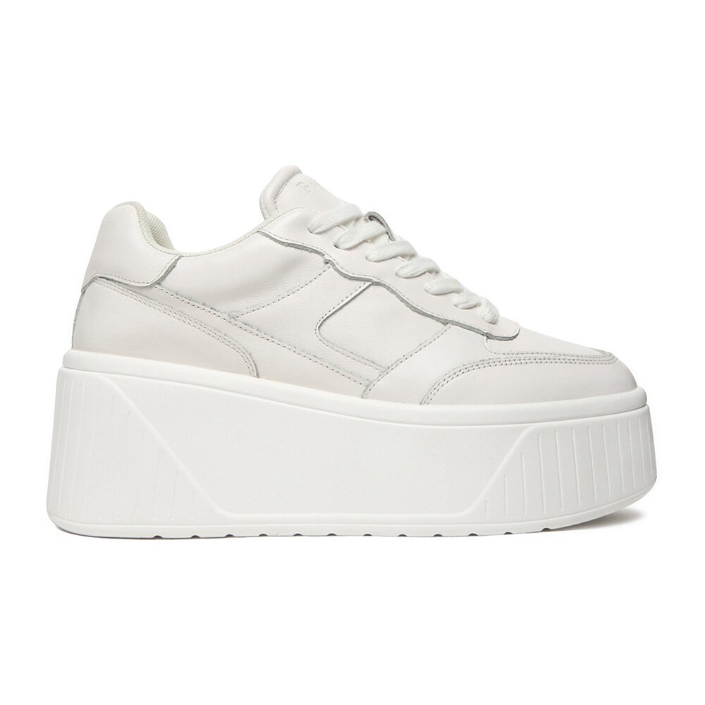 Sneakersy