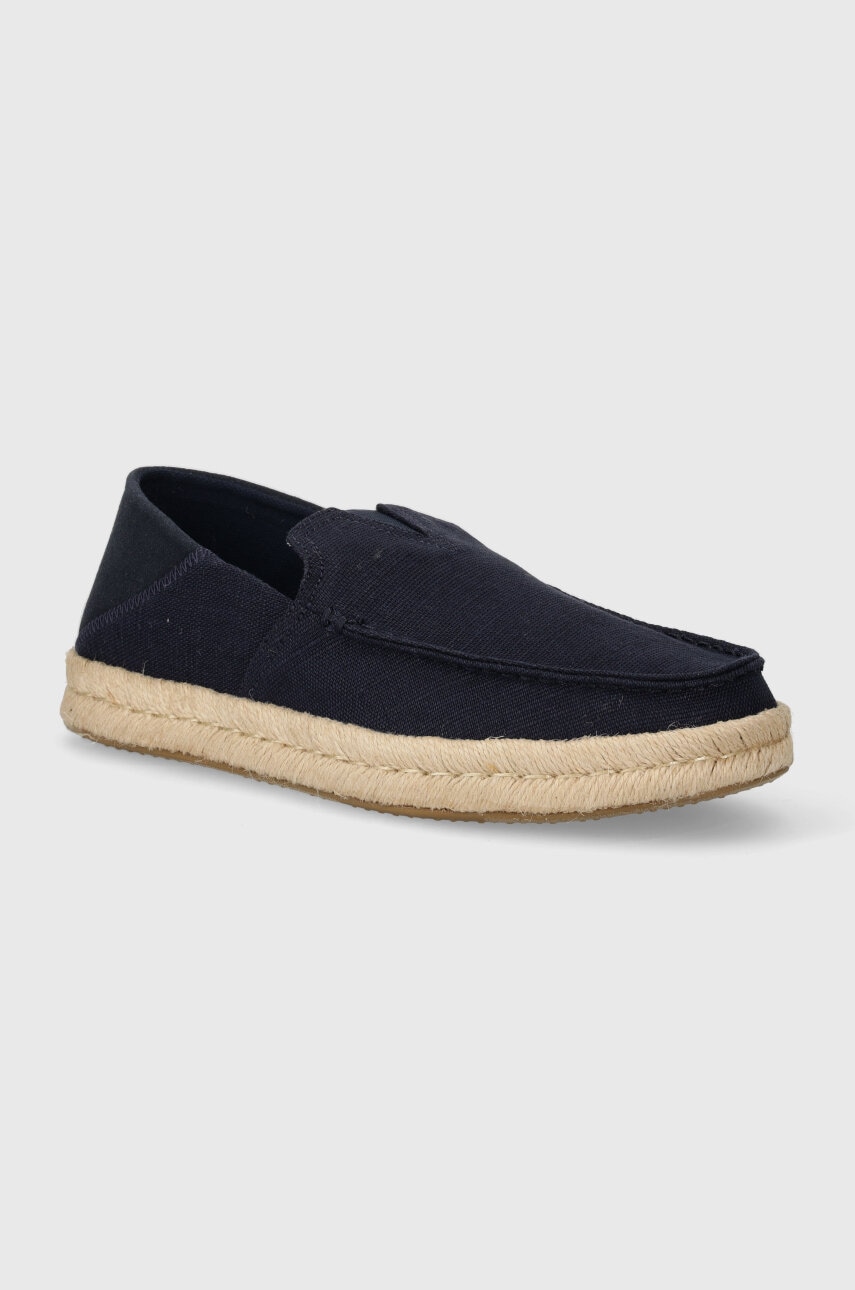 Toms
