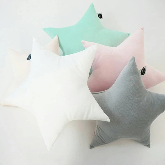 BIAŁA poduszka gwiazda Velvet