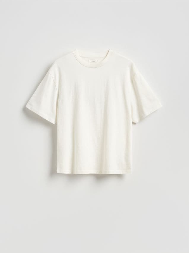 Reserved - Bawełniany t-shirt oversize - złamana biel