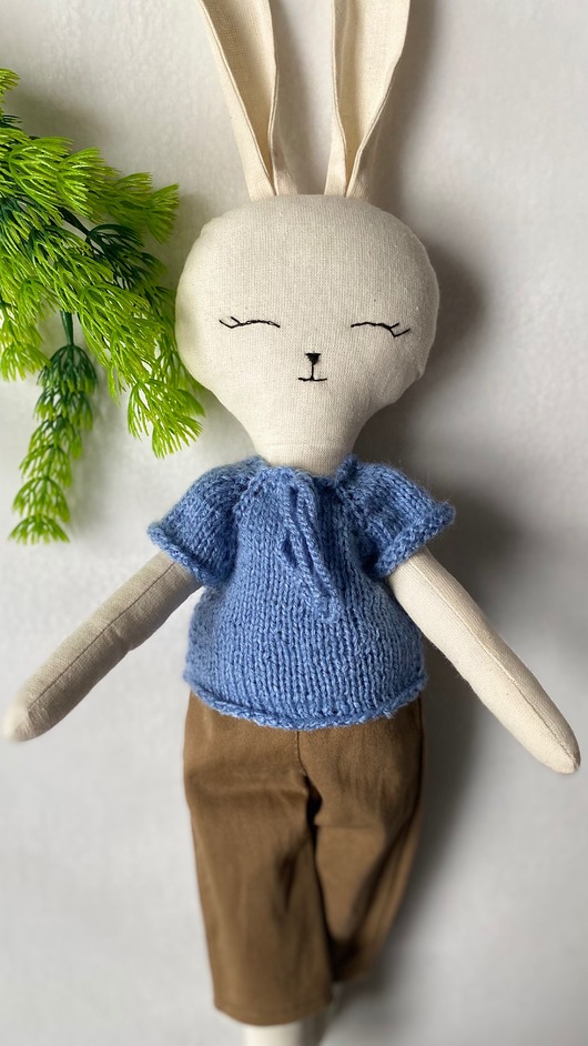 Króliczek w ubranku - lalka