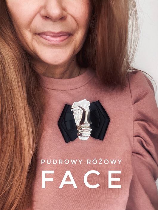 Brosza z Kolekcji FACE ze stylową metalową twarzą New