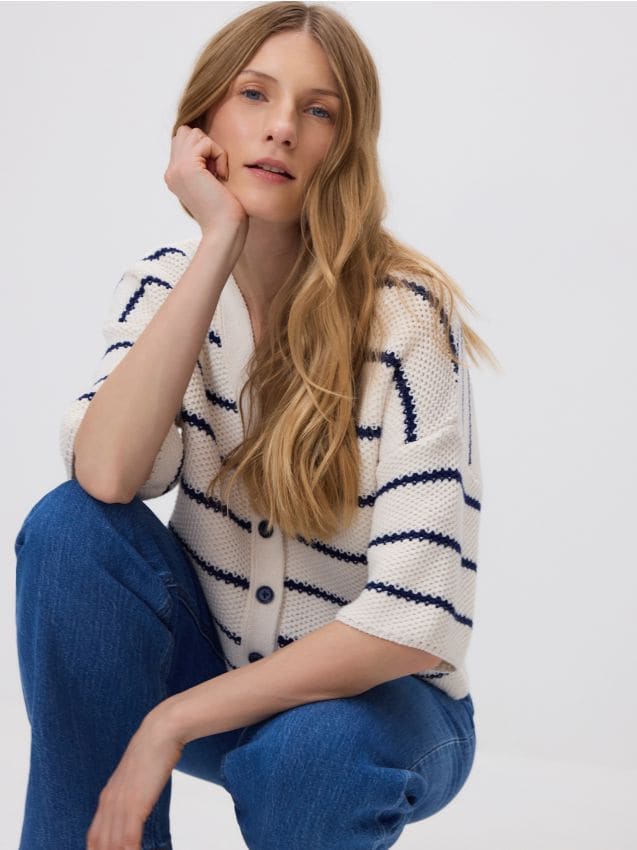 Reserved - Kardigan w paski - kremowy