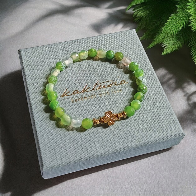 Na szczęście : agat i czterolistna koniczynka