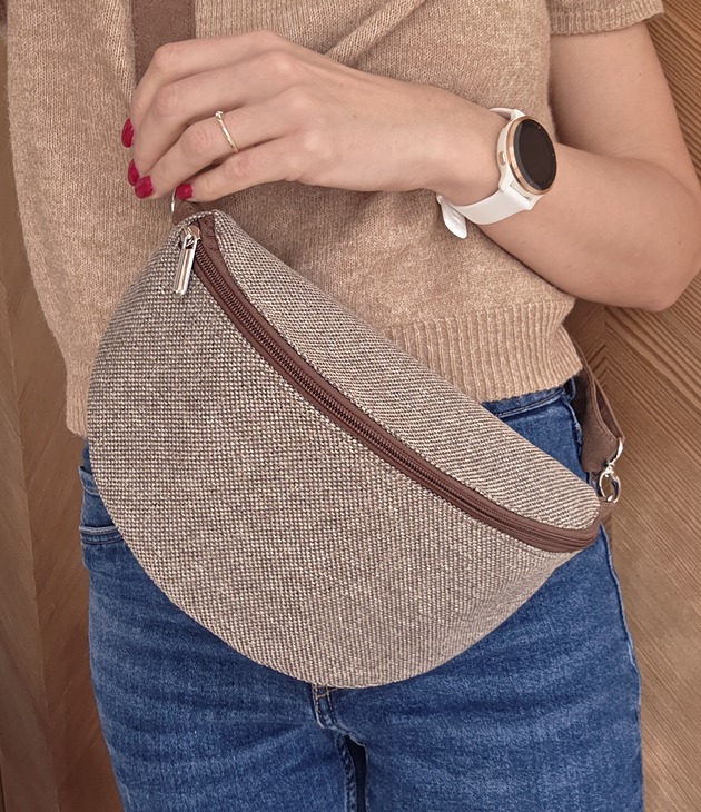 Beżowo brązowa nerka pleciony materiał boho na ramię pojemna