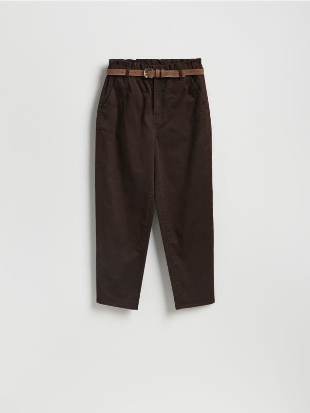 Reserved - Spodnie chino z paskiem - ciemnobrązowy