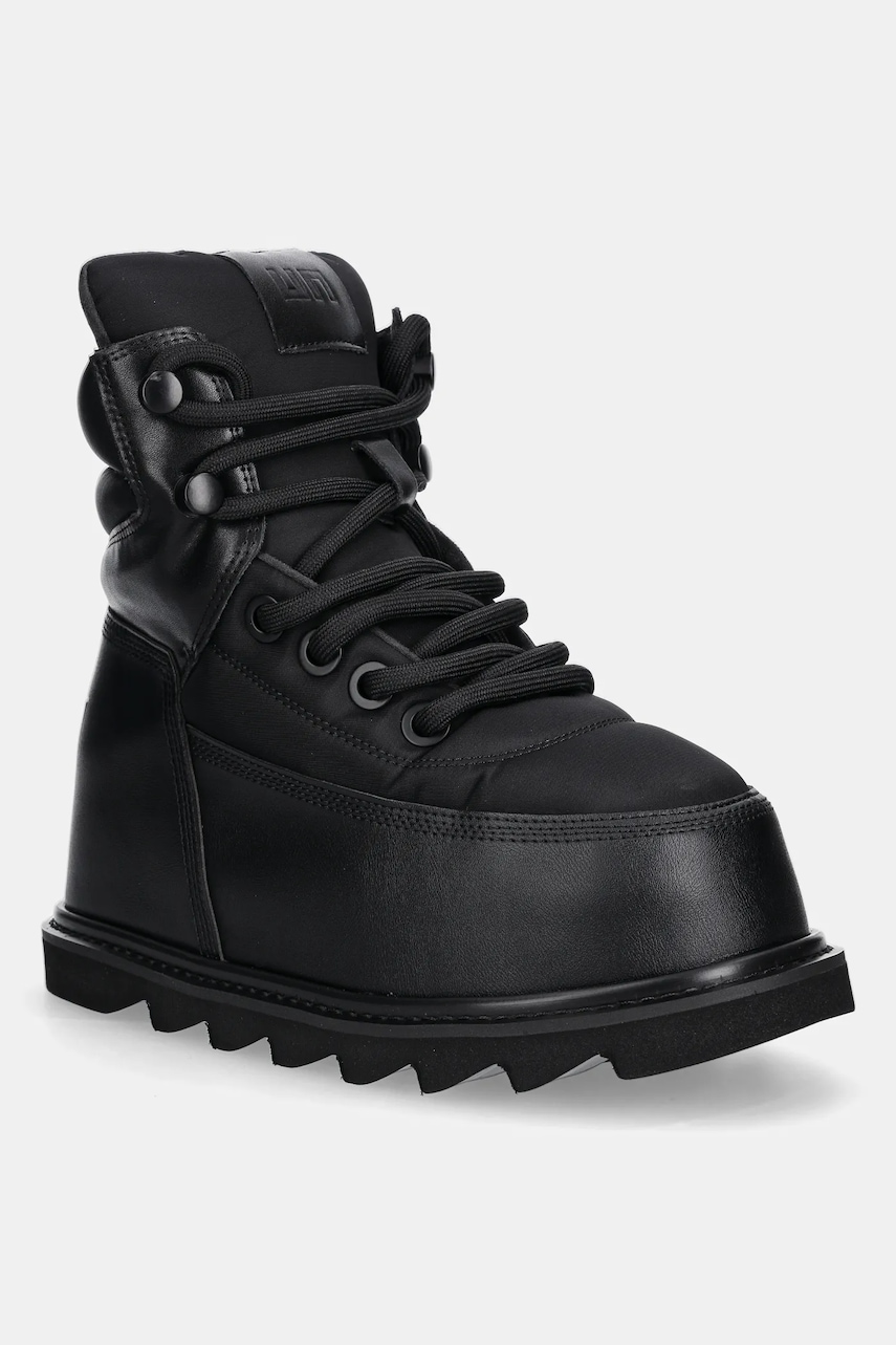 United Nude
