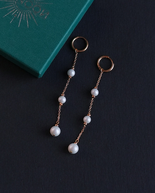 Długie kolczyki z satynowymi perłami ceramicznymi 2 w 1