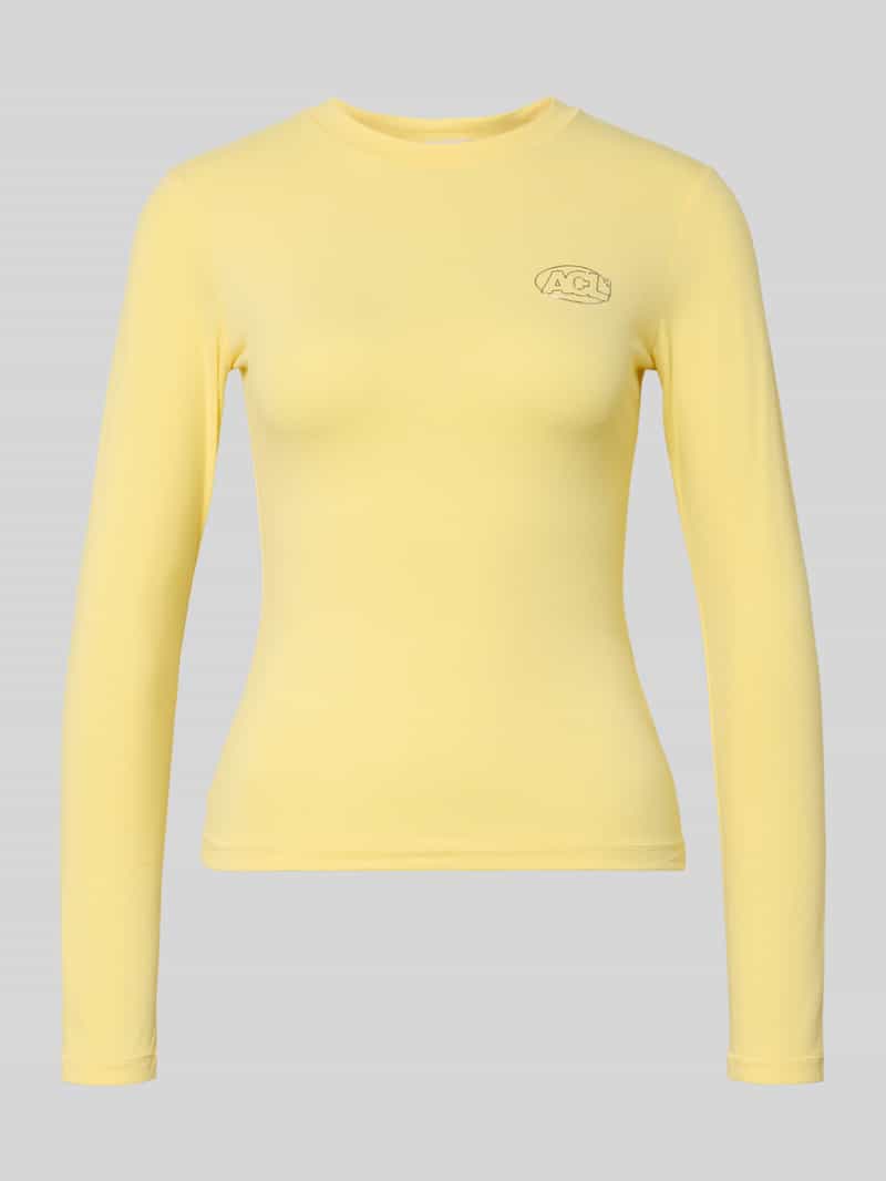 Longsleeve w kroju slim fit z detalem logo