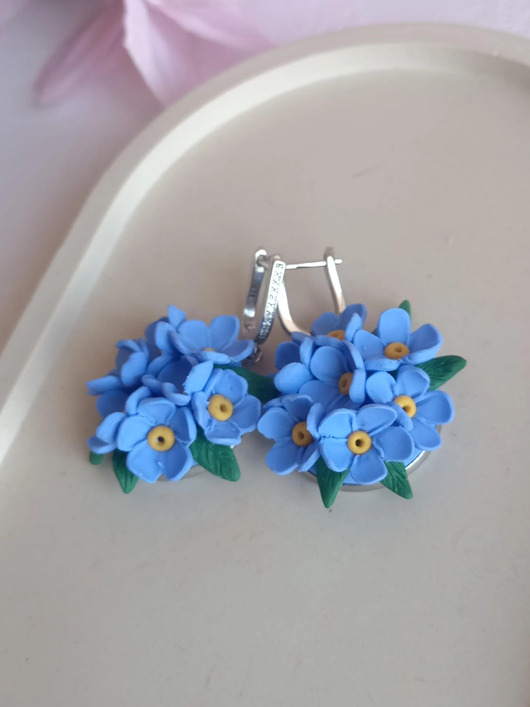 Kolczyki Niezapominajki z gliny polimerowej biżuteria kwiatowa