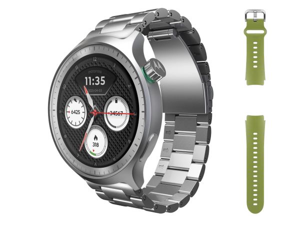 Motorola Moto watch Matte Silver + PANTONE Herbal Garden band