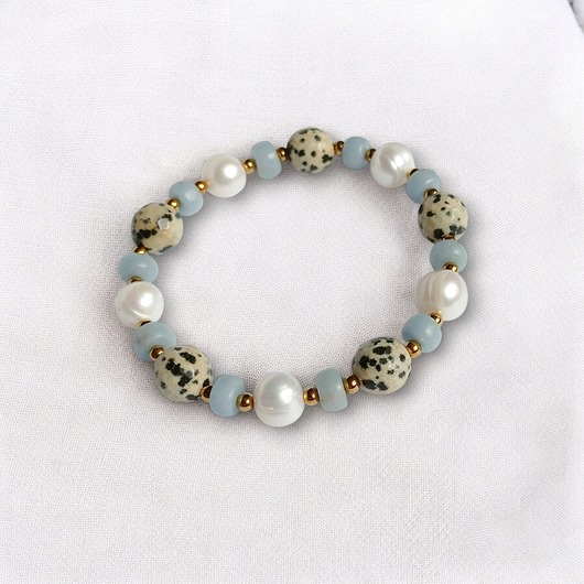 Anielska bransoletka : angelit, perły, jaspis : na gumce