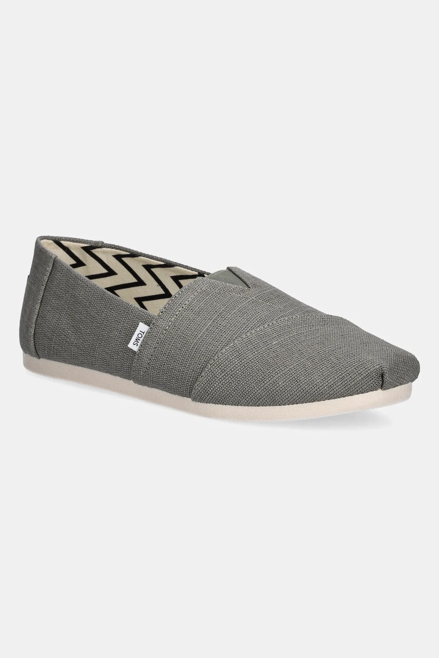 Toms