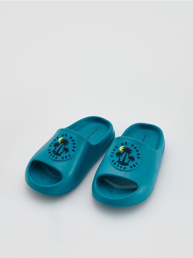 Reserved - Klapki z aplikacją - turkusowy