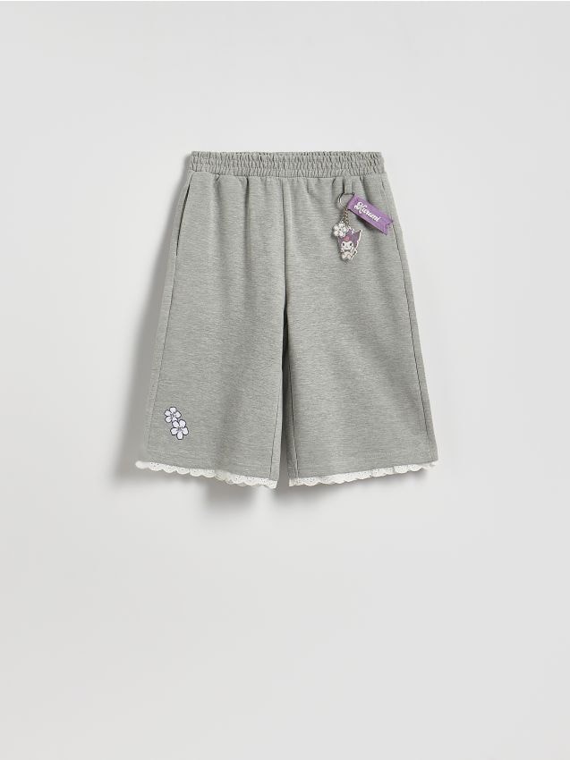 Reserved - Szorty jordsy Kuromi - jasnoszary