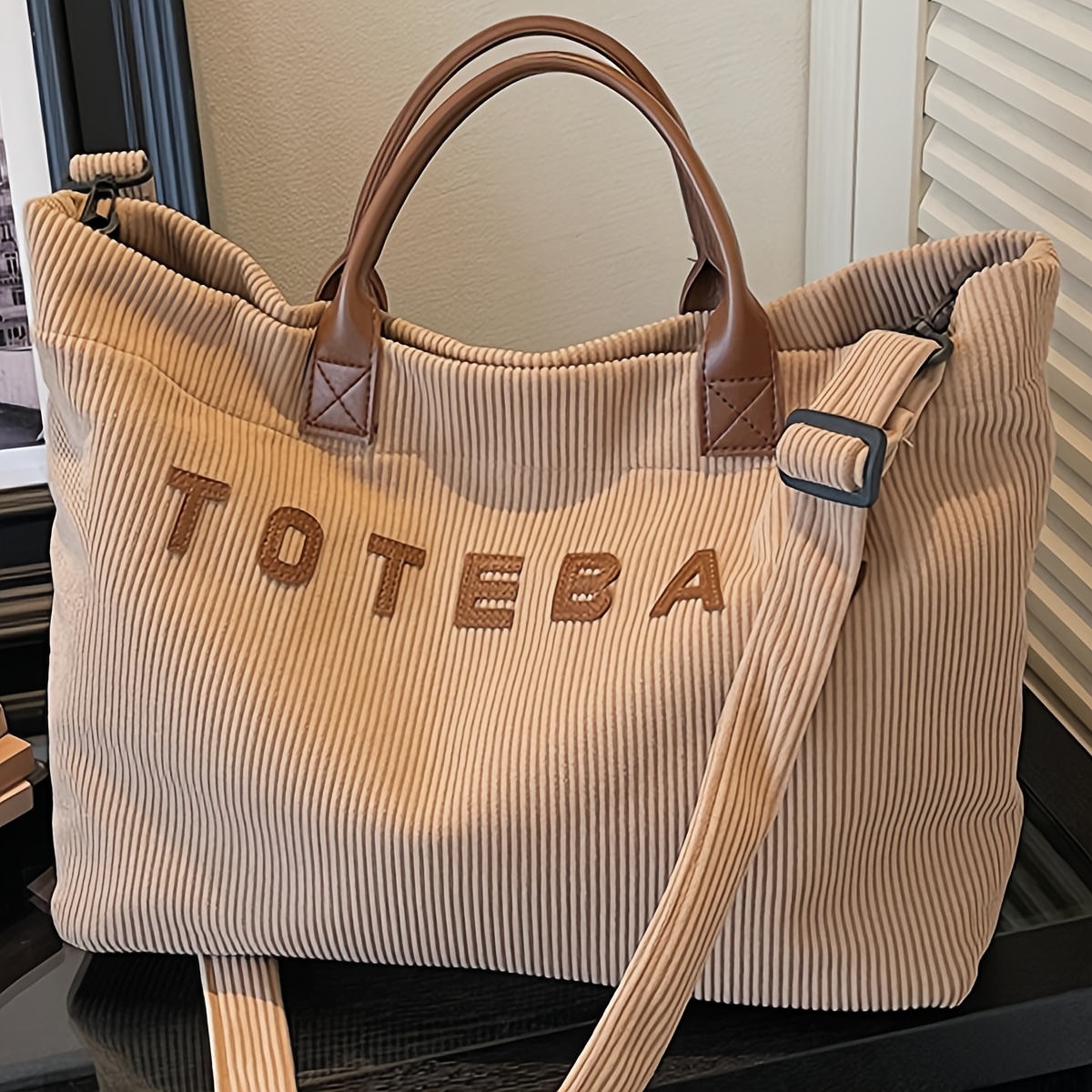 TEMU damska torba na ramię z sztruksu, duża pojemność, naszywka z literami, torba damska na ramię, odpinany i regulowany pasek crossbody, codzienna