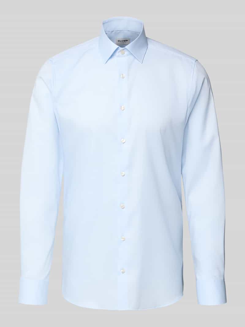 Koszula o kroju slim fit biznes z fakturowanym wzorem i kołnierzykiem typu kent