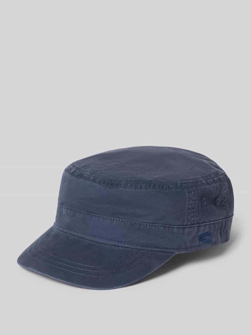 czapka z daszkiem w stylu militarnym z wyhaftowanym logo