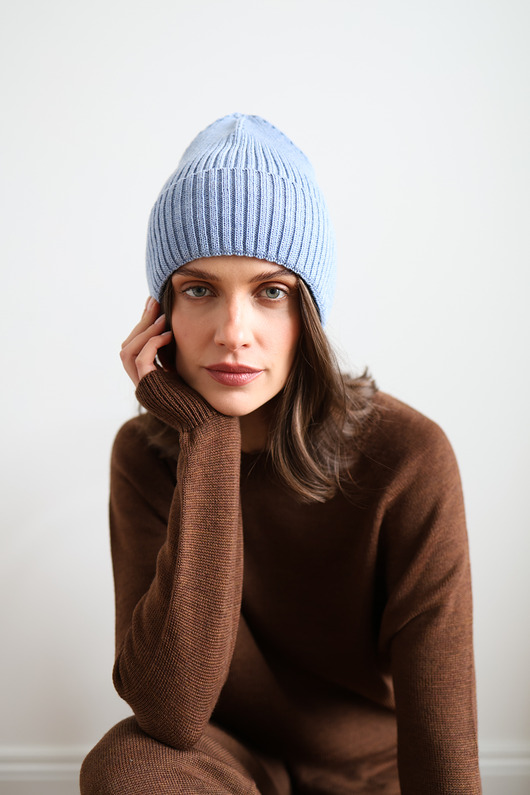 Czapka Simple merino błękitna