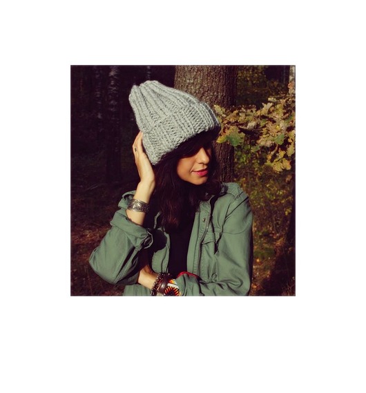 Szara czapka beanie z wełną