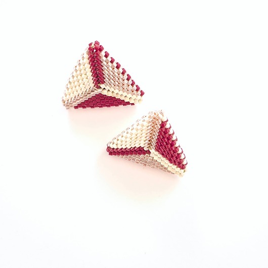 Kolczyki Trójkątne Sztyfty Cynamonowa Słodycz