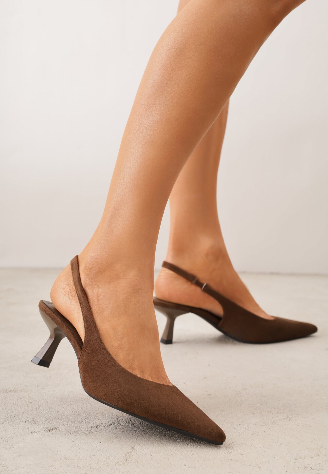 Ciemnobrązowe Czółenka z Odkrytą Piętą VICES na Obcasie Kaczuszka Anatema