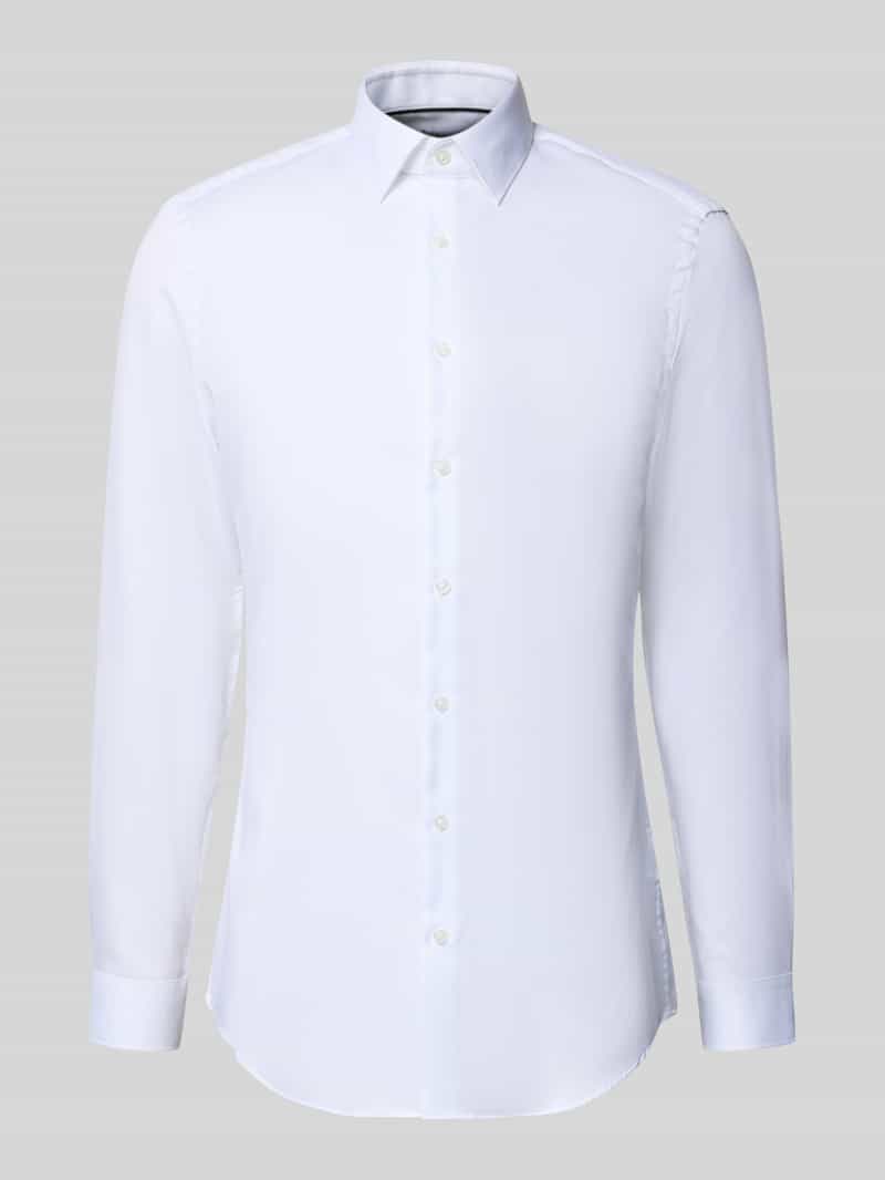 Koszula biznesowa o kroju slim fit z kołnierzykiem typu kent