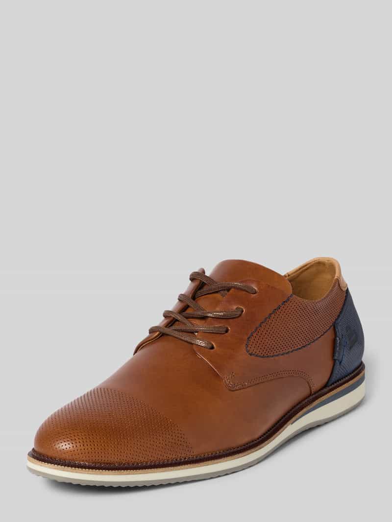 Derby ze skóry z wiązaniem