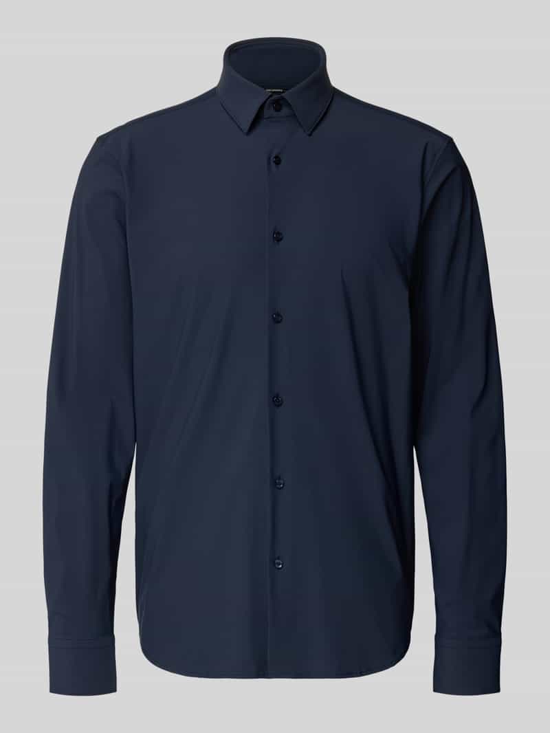 Koszula biznesowa o kroju regular fit z kołnierzykiem typu kent model 'JOE'