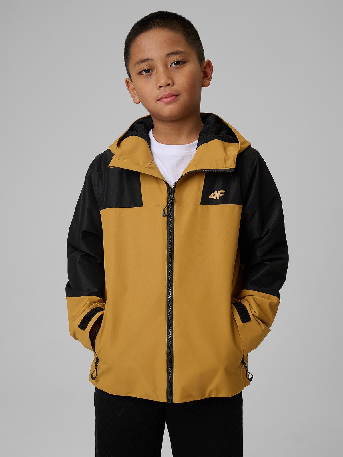 4F Kurtka przejściowa membrana 5000 chłopięca - brązowa 164 (13-14 lat)