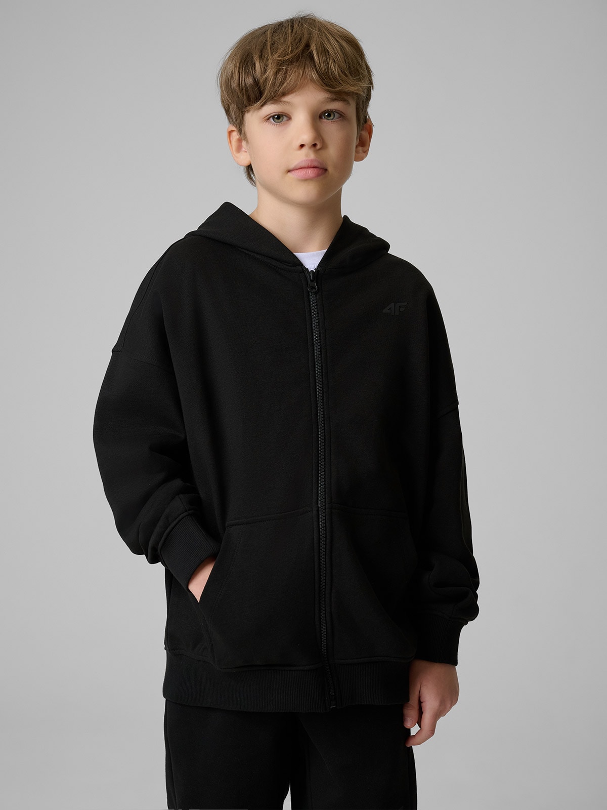 4F Bluza dresowa loose z kapturem chłopięca - czarna 158/164 (12-14 lat)