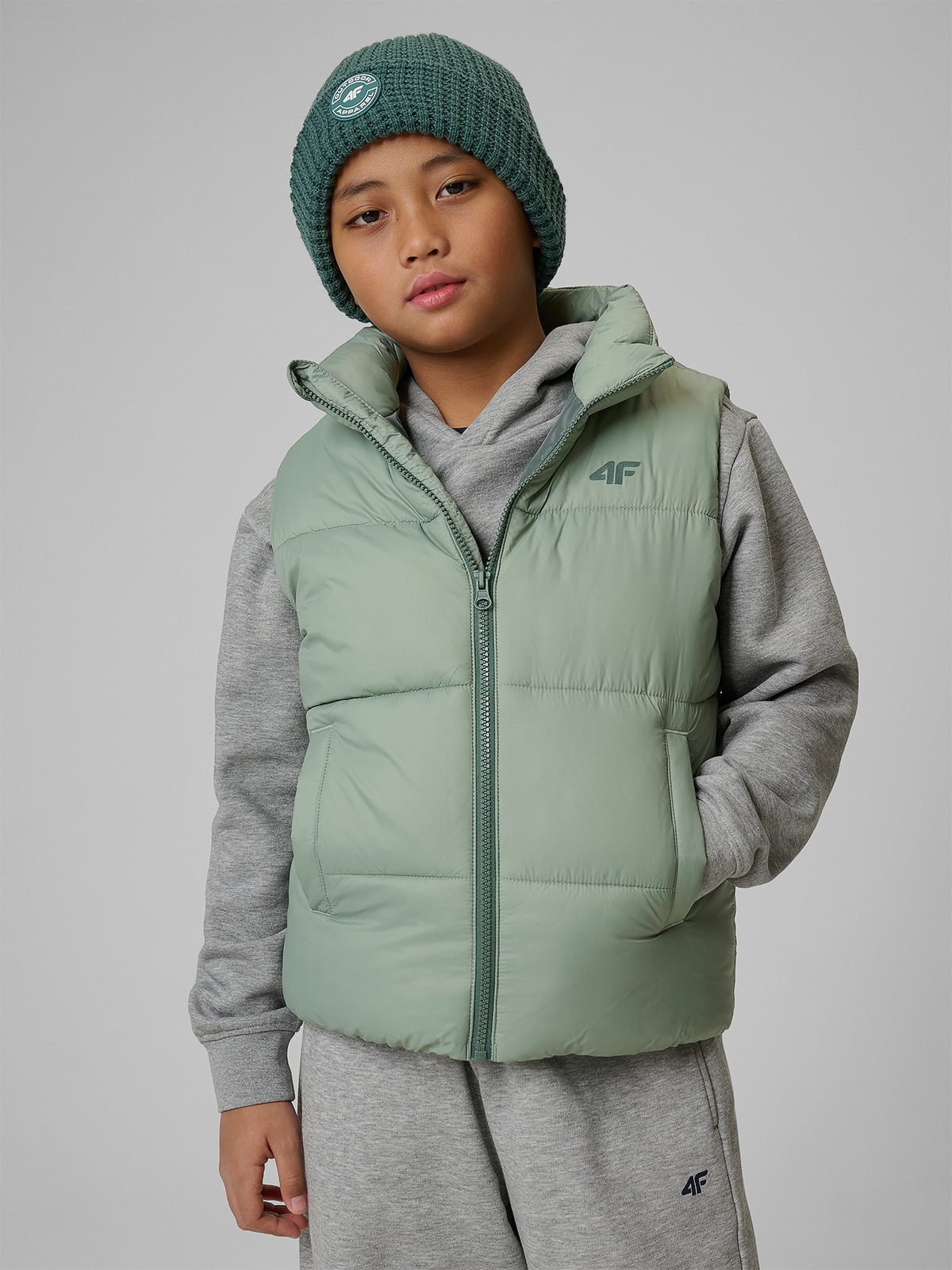 4F Bezrękawnik z wypełnieniem syntetycznym chłopięcy - miętowy 164 (13-14 lat)