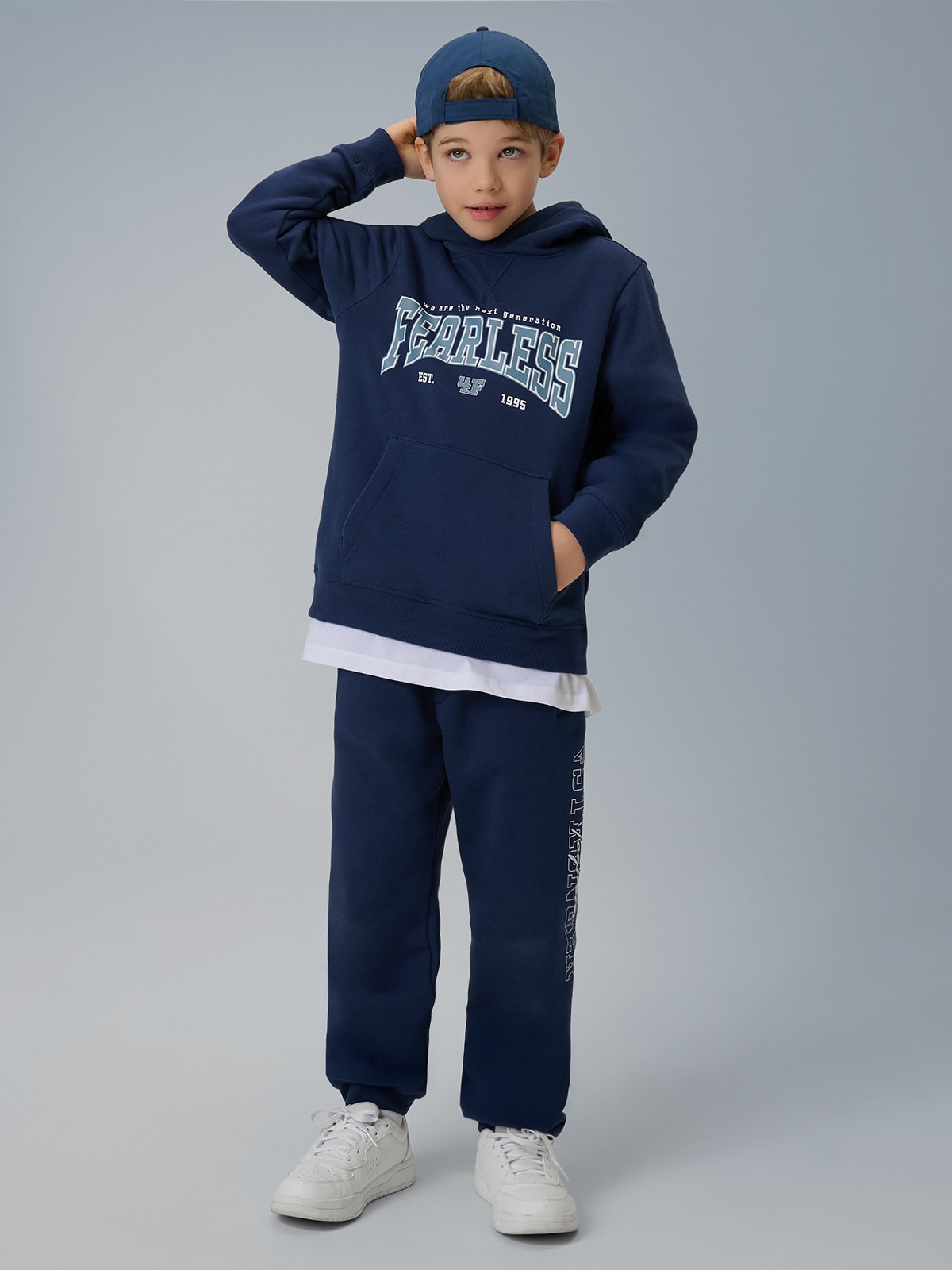 4F Bluza dresowa regular z kapturem chłopięca - granatowa 164 (13-14 lat)