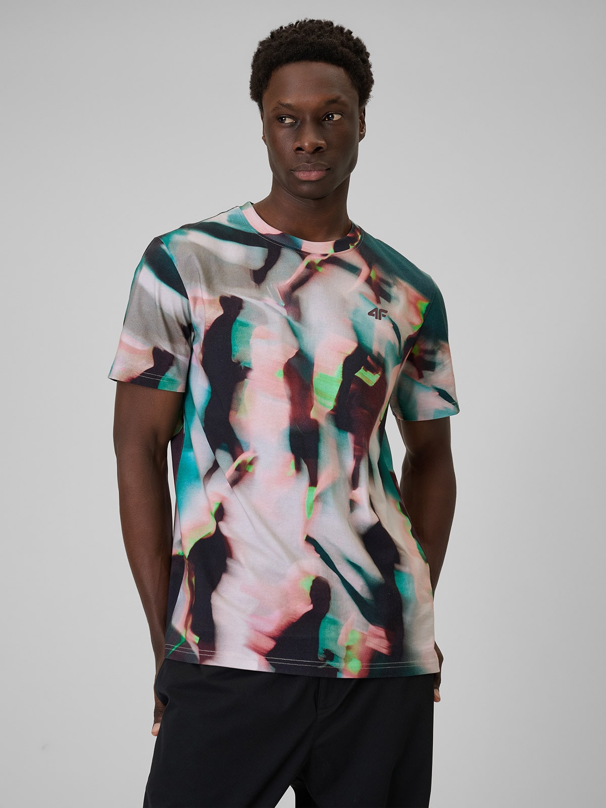 4F T-shirt regular z nadrukiem męski - multikolor XXL