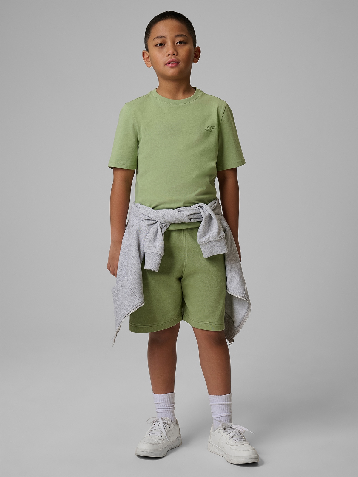 4F Spodenki dresowe chłopięce - miętowe 158 (12-13 lat)