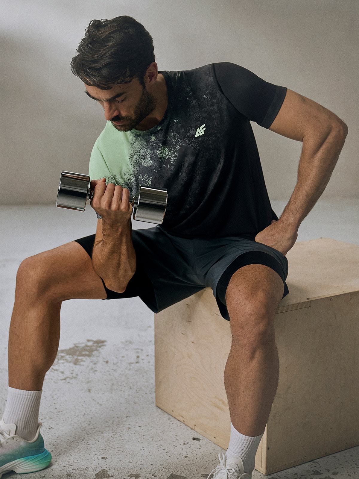 4F Koszulka treningowa regular szybkoschnąca męska - zielona XXL