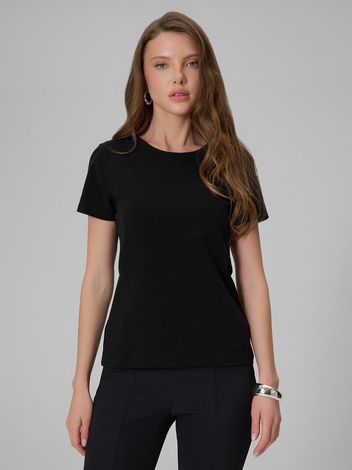 4F T-shirt slim gładki damski - czarny XXL