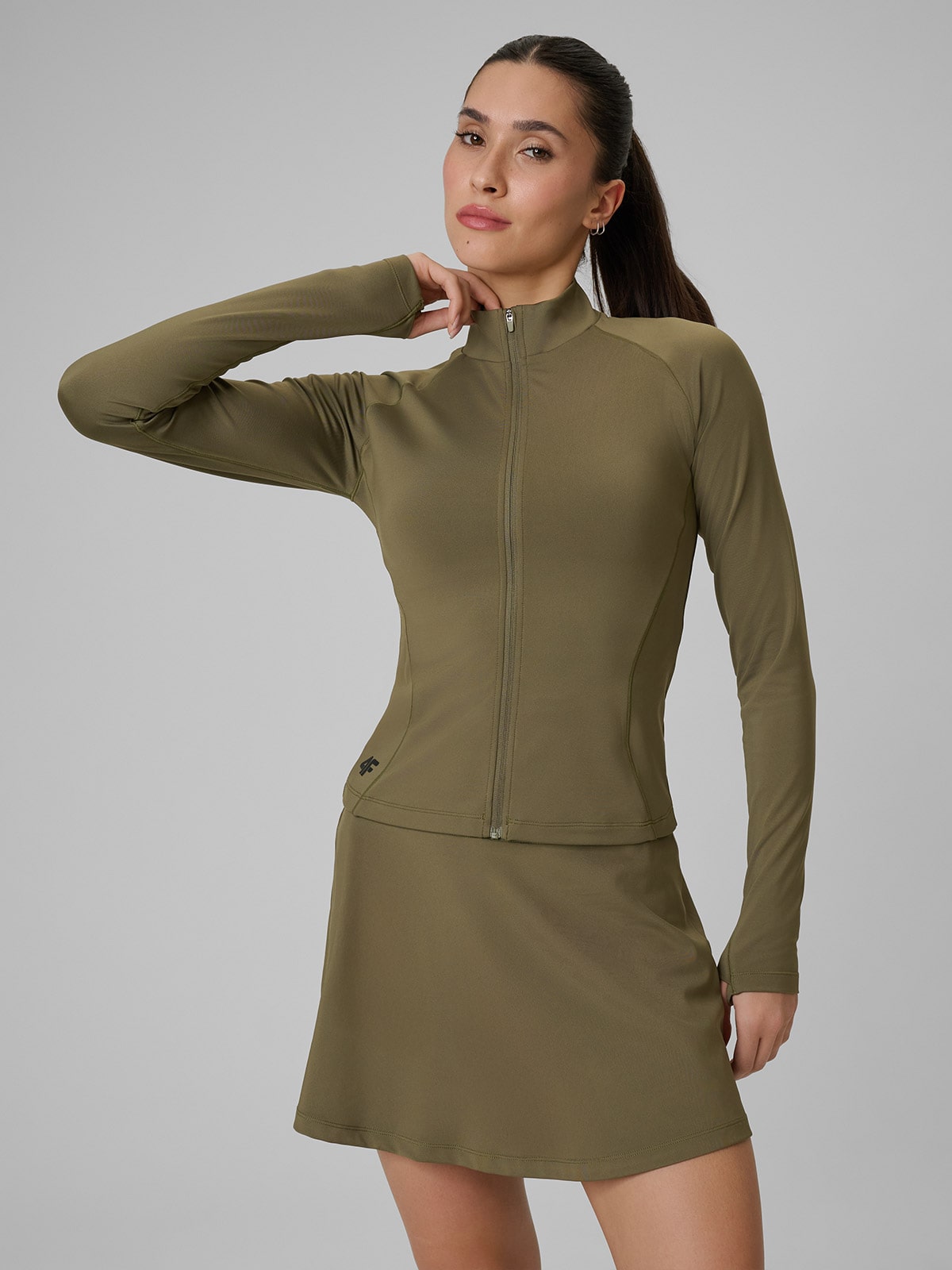 4F Bluza treningowa slim szybkoschnąca damska - oliwkowa XS